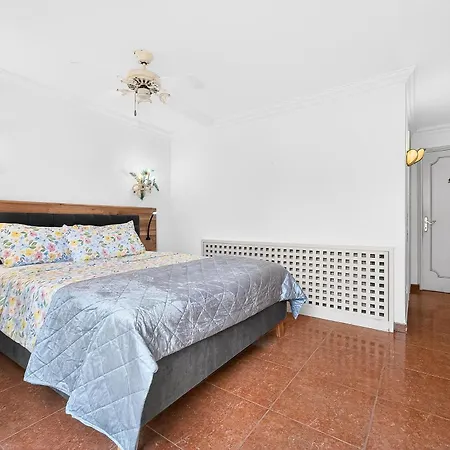 Willa With Moorish Charm And Panoramic Ocean Views Los Realejos