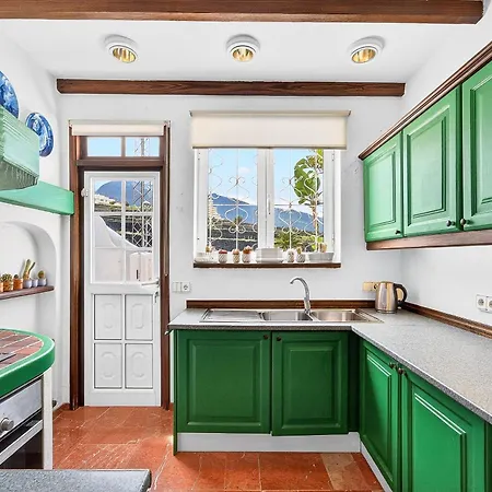 Willa With Moorish Charm And Panoramic Ocean Views Los Realejos