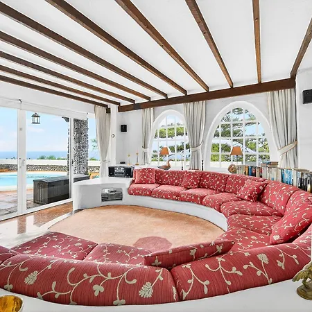With Moorish Charm And Panoramic Ocean Views 别墅 洛斯雷尔雷赫斯